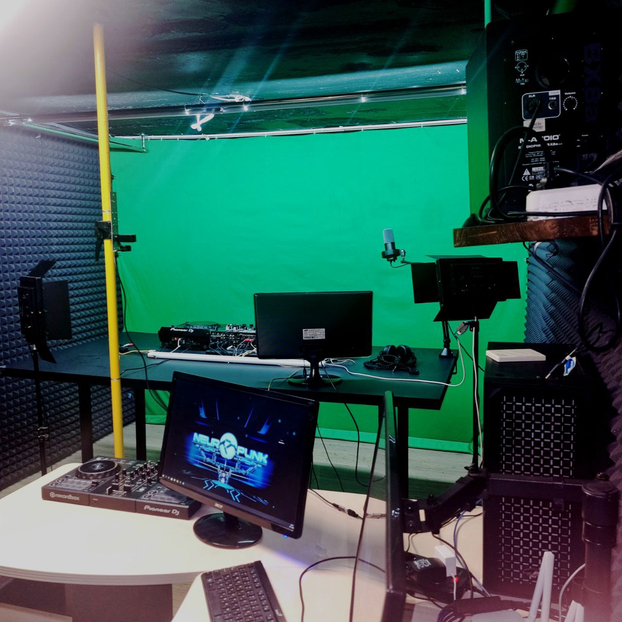 Зеленая комната - Professional DJ Studio